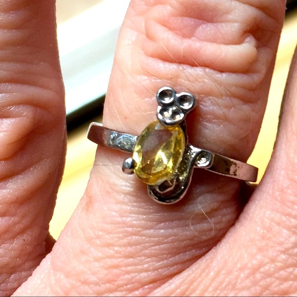 Vintage stamped 925 hammered  citron mouse ring - Picture 4 of 4